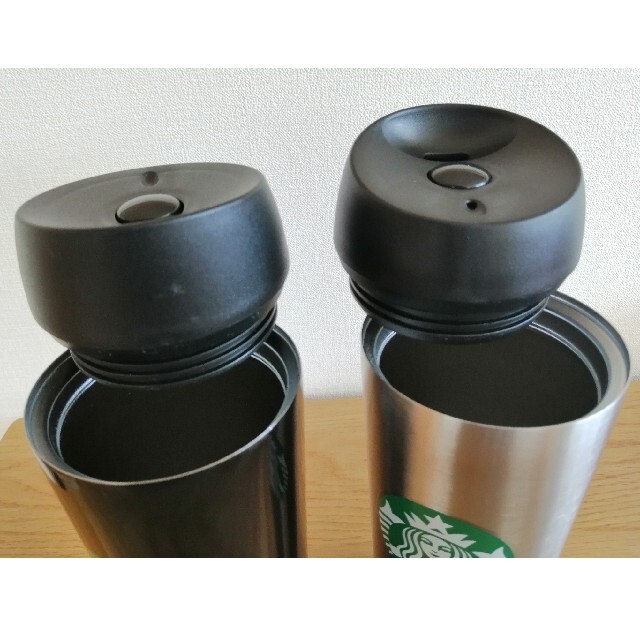 Starbucks Coffee(スターバックスコーヒー)の新品未使用　スターバックス　タンブラー　2本セット インテリア/住まい/日用品のキッチン/食器(タンブラー)の商品写真