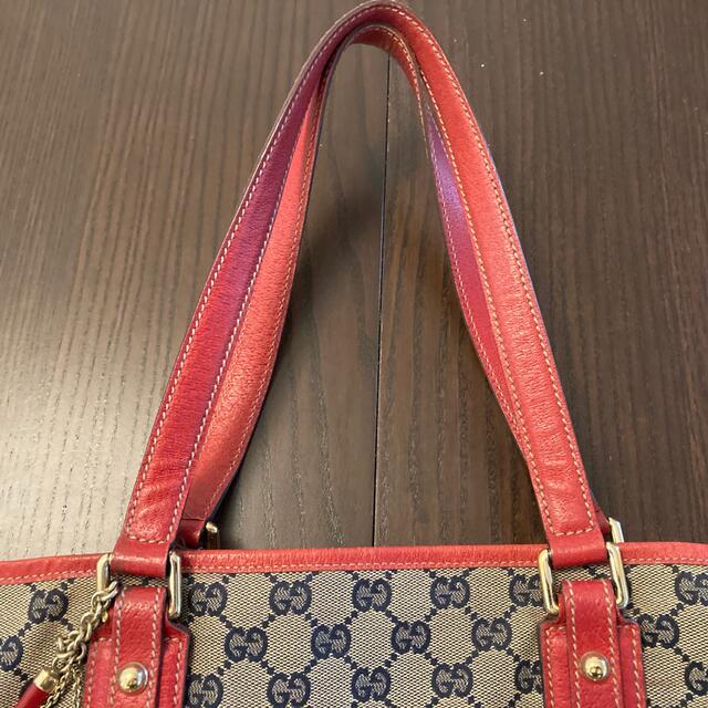 Gucci(グッチ)のグッチ GGキャンバス シェリーライン チャーム付き 189260 レディースのバッグ(トートバッグ)の商品写真