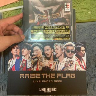 サンダイメジェイソウルブラザーズ(三代目 J Soul Brothers)のRAISE THE FLAG（初回生産限定盤/DVD付）(ポップス/ロック(邦楽))