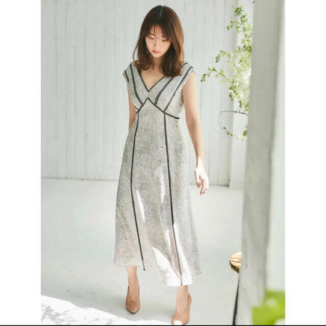 レディース Lace Trimmed Floral Dress ／light beige セール ...
