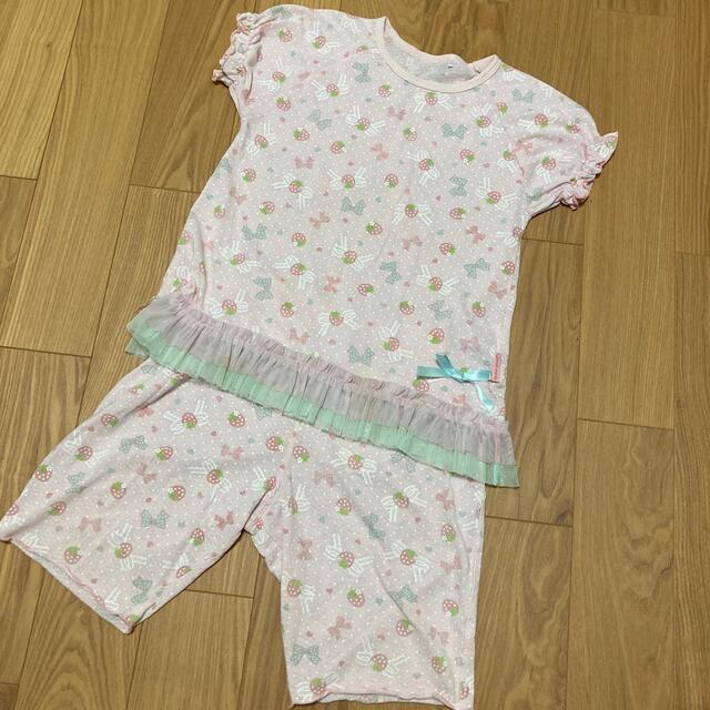 パジャマ　120 キッズ/ベビー/マタニティのキッズ服女の子用(90cm~)(パジャマ)の商品写真