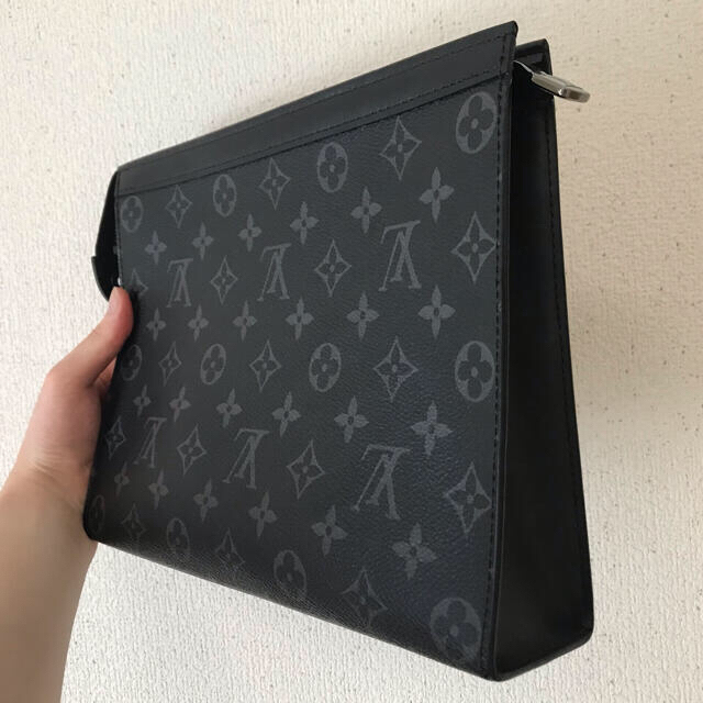 LOUIS VUITTON クラッチバッグ