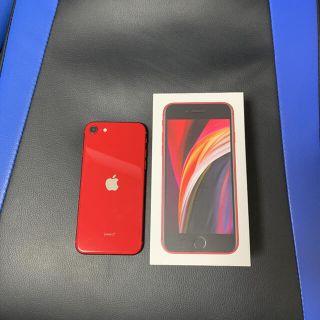 アイフォーン(iPhone)の【美品】iPhone SE 2世代　256G レッド(携帯電話本体)