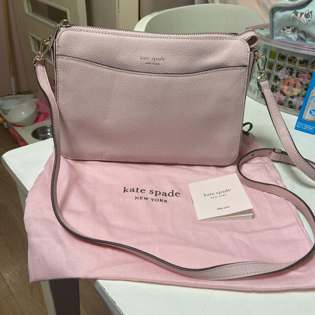 kate spade new york(ケイトスペードニューヨーク)のshima_hamakko様専用新品未使用ケイトスペードピンクのショルダーバック レディースのバッグ(ショルダーバッグ)の商品写真