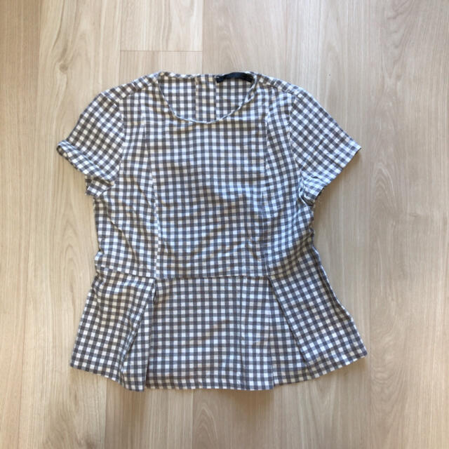 ZARA(ザラ)のZARA ペプラムトップス　2枚セット レディースのトップス(カットソー(半袖/袖なし))の商品写真