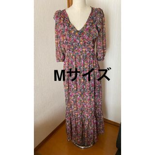 ベルシュカ(Bershka)のベルシュカ ロングワンピース 花柄 美品(ロングワンピース/マキシワンピース)