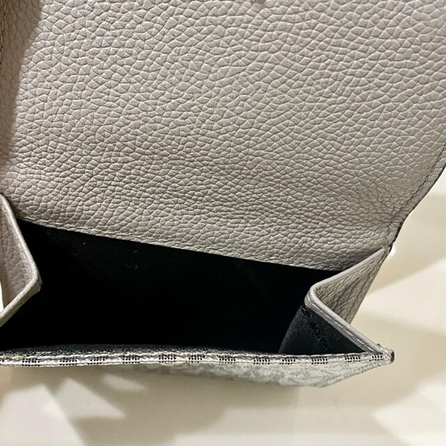 Michael Kors(マイケルコース)の《激安》MICHAEL KORS 2つ折り財布 レディースのファッション小物(財布)の商品写真