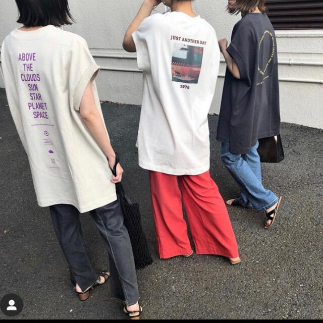 新品未使用タグ付き　ベビーウエイトバッグプリントＴシャツ