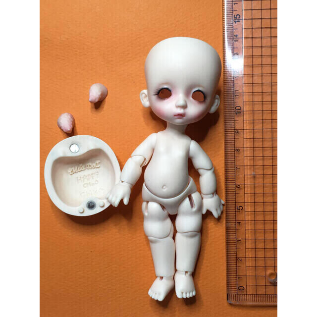赤ちゃん　球体関節人形　bjd