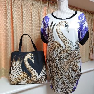 ジャストカヴァリ(Just Cavalli)のJust cavalli  ｼﾞｬｽﾄｶｳﾞｧﾘ　 ﾁｭﾆｯｸ&ﾊﾞｯｸﾞｾｯﾄ(トートバッグ)