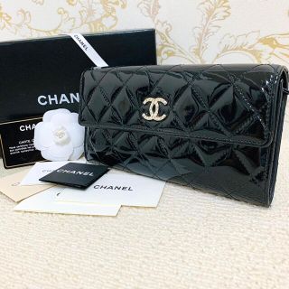 シャネル(CHANEL)の✴︎専用✴︎     CHANEL　エナメル　ブリリアント　ココマーク　長財布(財布)