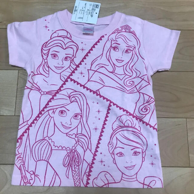 新品　キッズ　トップス  キッズ/ベビー/マタニティのキッズ服女の子用(90cm~)(Tシャツ/カットソー)の商品写真