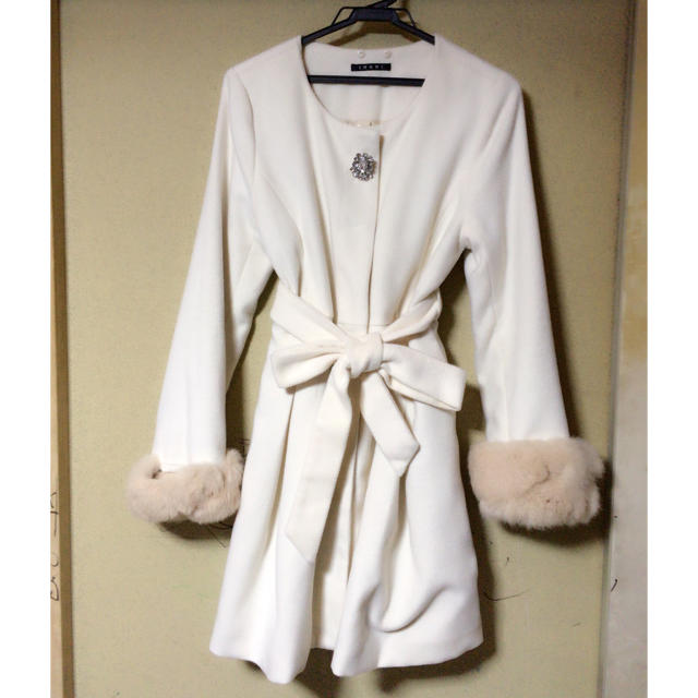 INGNI(イング)の袖ファーコート☆ レディースのジャケット/アウター(ロングコート)の商品写真