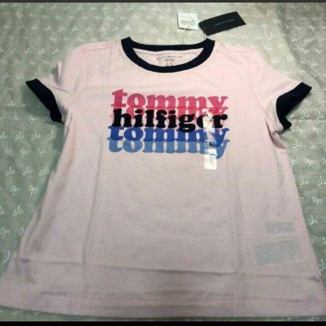 TOMMY HILFIGER(トミーヒルフィガー)の【新品】【サイズ115～125】トミーフィルフィガーTシャツ キッズ/ベビー/マタニティのキッズ服女の子用(90cm~)(Tシャツ/カットソー)の商品写真