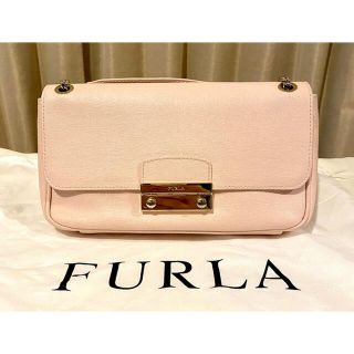 フルラ(Furla)の美品　FURLA   フルラ　チェーンショルダーバック　ピンク(ショルダーバッグ)