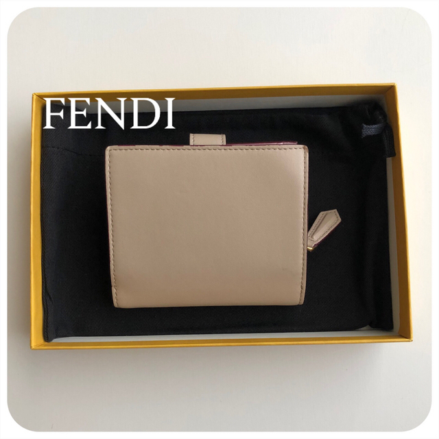 FENDI(フェンディ)のフェンディ＊財布(セリーヌ、トッズ、ルイヴィトン、プラダ、ロエベ、バレンシアガ レディースのファッション小物(財布)の商品写真