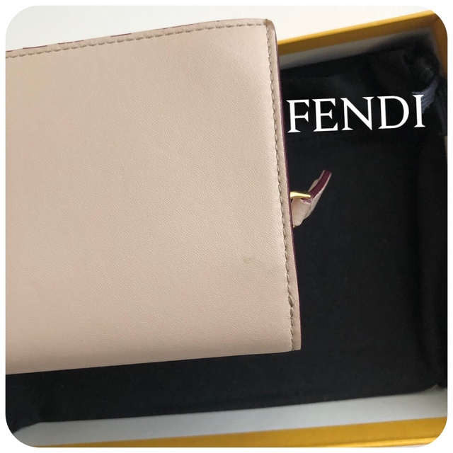 FENDI(フェンディ)のフェンディ＊財布(セリーヌ、トッズ、ルイヴィトン、プラダ、ロエベ、バレンシアガ レディースのファッション小物(財布)の商品写真