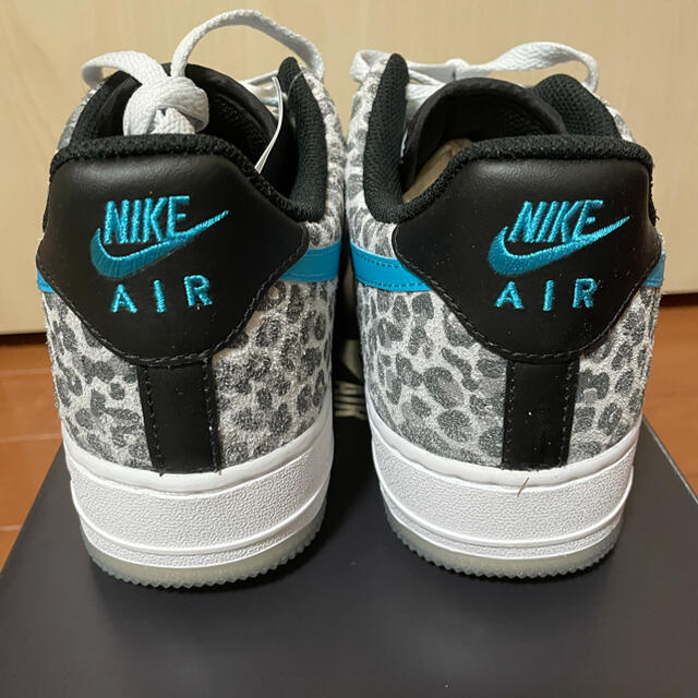 NIKE ナイキ エアフォース1 シルバーゼブラ アニマル dev.unilibre.edu.mx