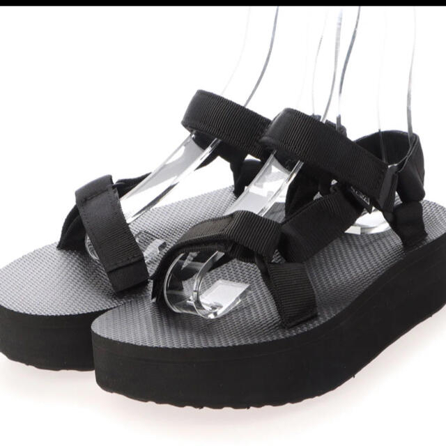 Teva(テバ)の【Teva】サンダル　BLACK   Ｌサイズ　美品 レディースの靴/シューズ(サンダル)の商品写真