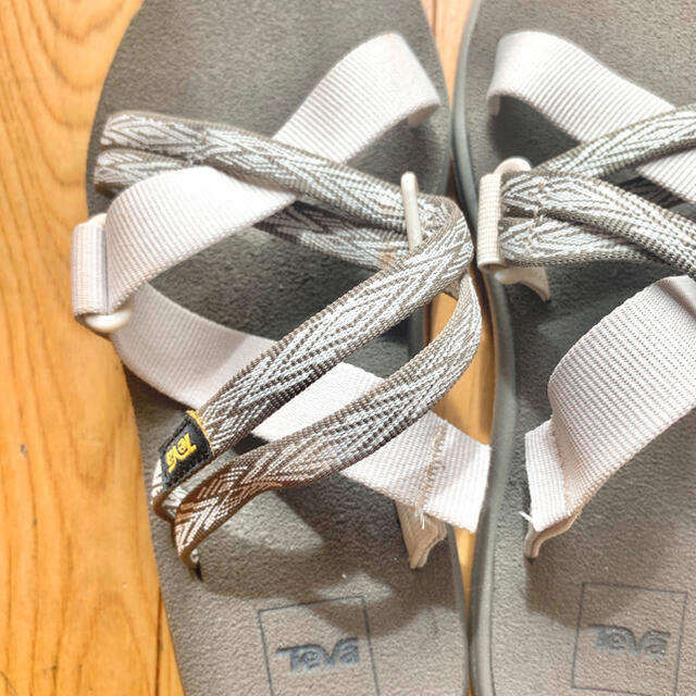 Teva(テバ)のteva voya slide サンダル birch レディースの靴/シューズ(サンダル)の商品写真