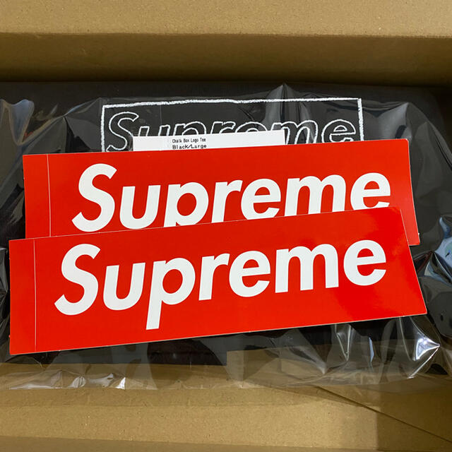 Supreme KAWS Chalk Logo tee Black L