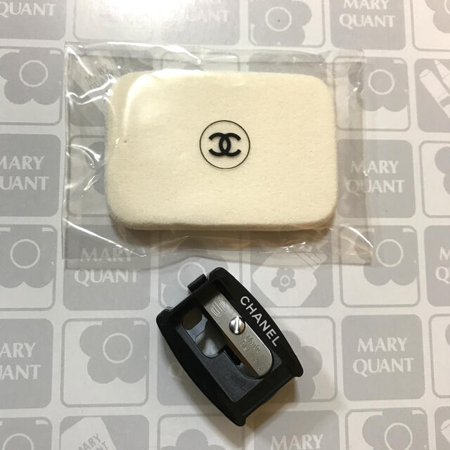 CHANEL(シャネル)のCHANEL スポンジ・ペンシルシャープナー コスメ/美容のメイク道具/ケアグッズ(その他)の商品写真