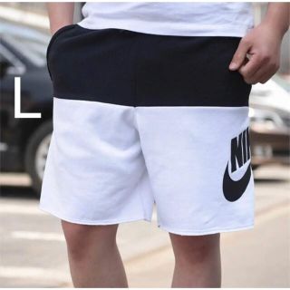 ナイキ(NIKE)の【新品】NIKE ナイキハーフパンツ(ショートパンツ)