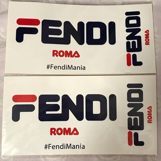 FENDI(フェンディ)のフェンディ  FENDI/FILA 非売品　フェンディマニア　ステッカー エンタメ/ホビーのコレクション(ノベルティグッズ)の商品写真