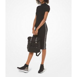 Michael Kors - MICHAELKORS ロゴワンピースの通販 by extxdxs's shop ...