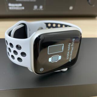 アップルウォッチ(Apple Watch)のApple watch SE 44mm GPS　極美品　アルミシルバー(腕時計(デジタル))