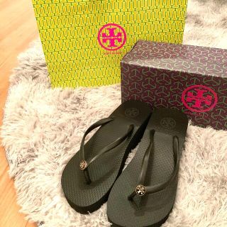 トリーバーチ(Tory Burch)の☆新品☆トリーバーチ/ビーチサンダル（袋＆箱付き）ハワイ購入品♪(ビーチサンダル)