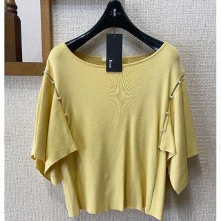 ルネ(René)の美品　ルネ　4.1万　パール　カットソー  イエロー(カットソー(長袖/七分))