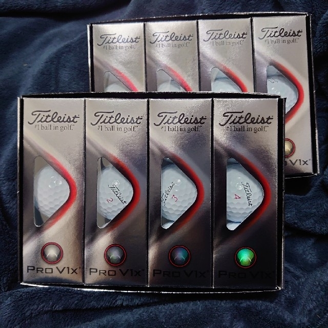 Titleist(タイトリスト)のタイトリスト　PRO V1X ホワイト　2021年モデル ゴルフボール　2ダース スポーツ/アウトドアのゴルフ(その他)の商品写真