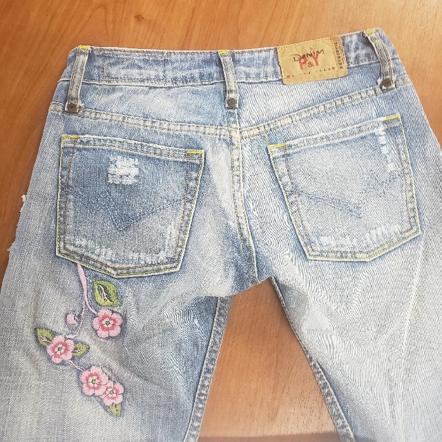 ☆激レア☆P&Y ヤシの木.桜刺繍デニムパンツ ダメージ加工 ☆激レア☆P&Y ヤシの木.桜刺繍デニムパンツ ダメージ加工