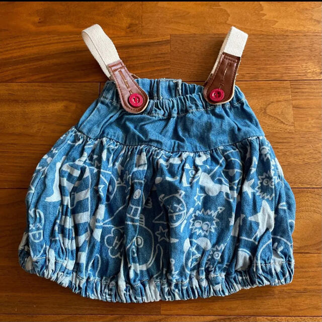PARTYPARTY(パーティーパーティー)のデニムジャンパースカート キッズ/ベビー/マタニティのベビー服(~85cm)(ワンピース)の商品写真