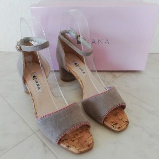 ダイアナ(DIANA)の新品!!DIANA ダイアナ 本革ストラップサンダル 22.5cm(サンダル)