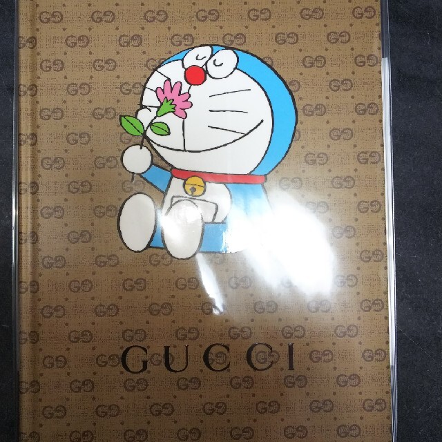 Gucci(グッチ)のCanCamドラえもん×GUCCI☆限定コラボノート エンタメ/ホビーのおもちゃ/ぬいぐるみ(キャラクターグッズ)の商品写真