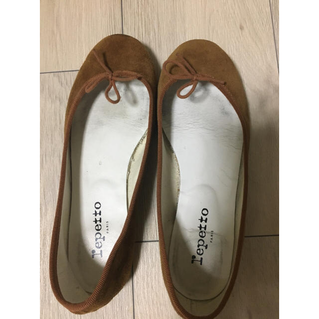 repetto(レペット)のRepetto○スウェードベージュ○バレエシューズ レディースの靴/シューズ(ハイヒール/パンプス)の商品写真