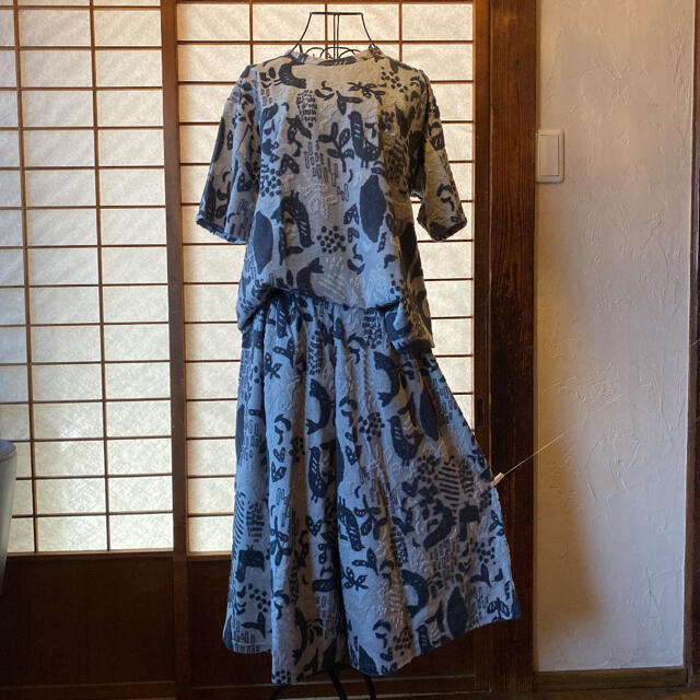 Emago キュロットパンツスーツ　グレー レディースのフォーマル/ドレス(スーツ)の商品写真