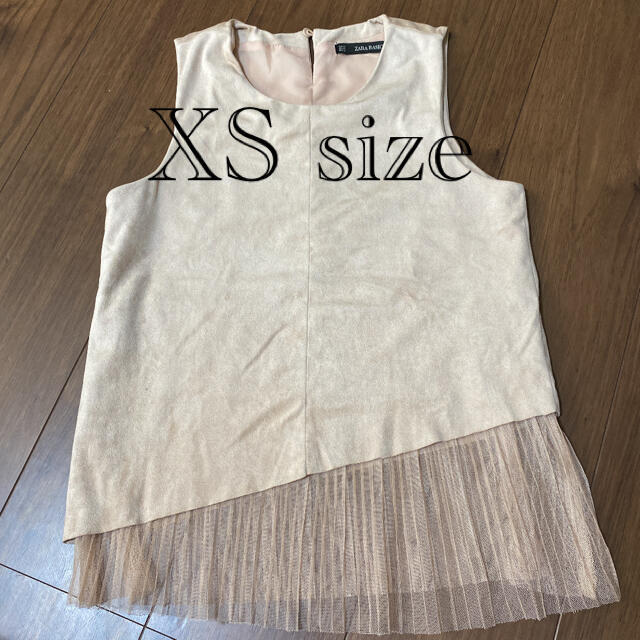 ZARA(ザラ)のトップス　ノースリーブ　ピンクベージュ　ZARA レディースのトップス(カットソー(半袖/袖なし))の商品写真