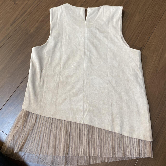 ZARA(ザラ)のトップス　ノースリーブ　ピンクベージュ　ZARA レディースのトップス(カットソー(半袖/袖なし))の商品写真