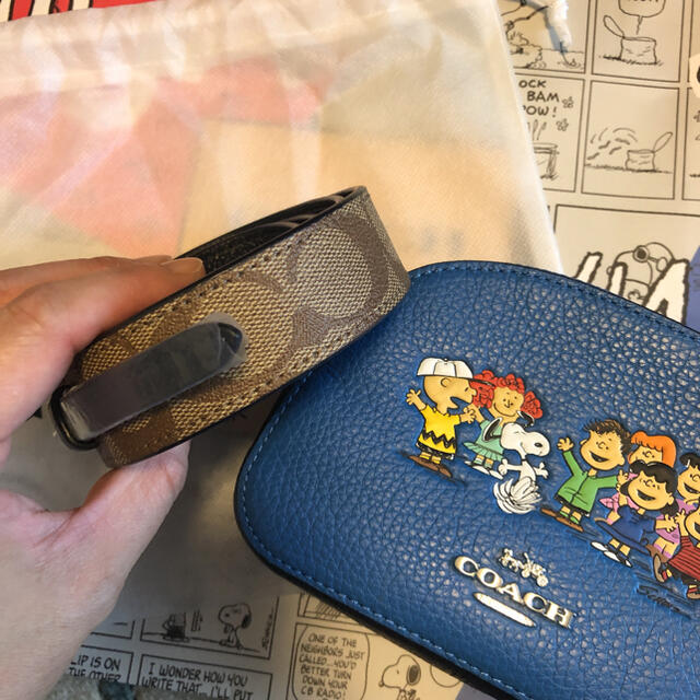 coach PEANUTS スヌーピー 全員集合ミニショルダーバッグ新品