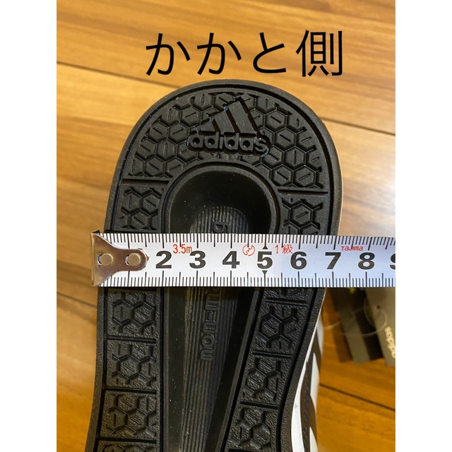 adidas(アディダス)の【adidas】スニーカー キッズ/ベビー/マタニティのキッズ靴/シューズ(15cm~)(スニーカー)の商品写真