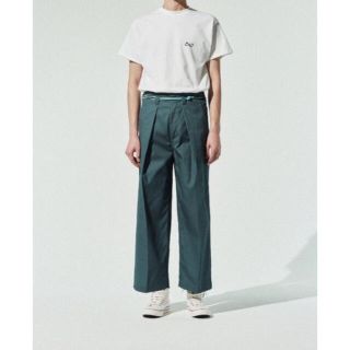 コモリ(COMOLI)の21SS saby × dickes tuck baggy サイズ2 green(ワークパンツ/カーゴパンツ)