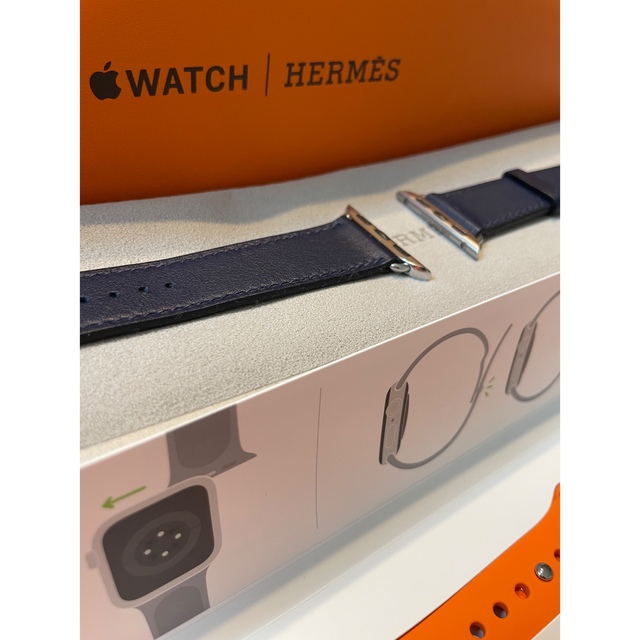 Hermes(エルメス)のApple Watch バンド　エルメス　38・40・41 レディースのファッション小物(腕時計)の商品写真