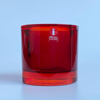 イッタラ(iittala)のKivi 底がイエローのレッド 旧ロゴ キビ イッタラ マリメッコ 2(置物)