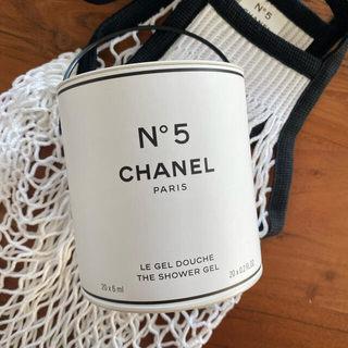 シャネル(CHANEL)の完売　限定　シャネル　シャワージェル　ファクトリー 5(ボディソープ/石鹸)