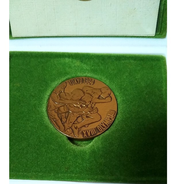 東京オリンピック　1964年　記念メダル エンタメ/ホビーのコレクション(その他)の商品写真