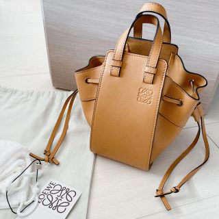 ロエベ(LOEWE)のロエベ ハンモックミニ バッグ(ショルダーバッグ)