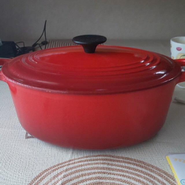 LE CREUSET(ルクルーゼ)の専用です❗ルックルーゼ鍋 27cm インテリア/住まい/日用品のキッチン/食器(鍋/フライパン)の商品写真